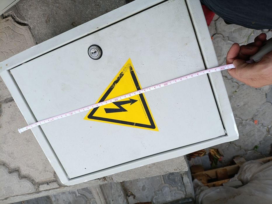 Автоматичні вимикачі, підрозетники, автомати, кабель, дифавтомат, реле