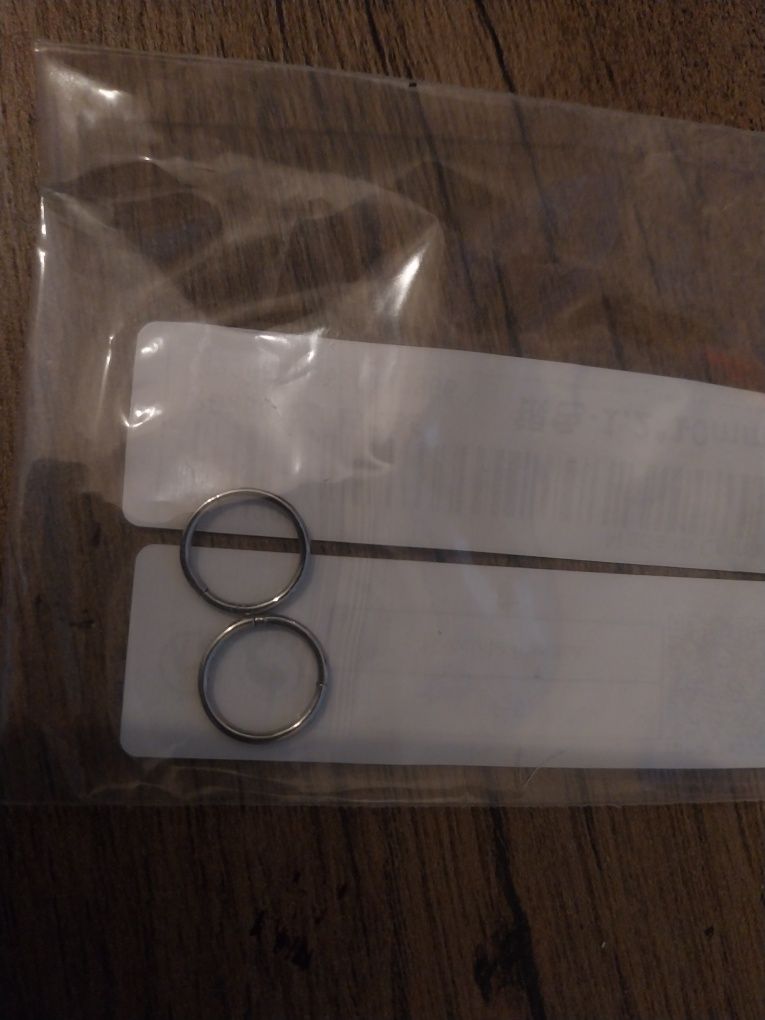 Kolczyki Piercing do nosa lub ust nowe nieużywane 10mm
