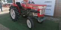 YANMAR YM 2000 /4x2 /27cv /Frese