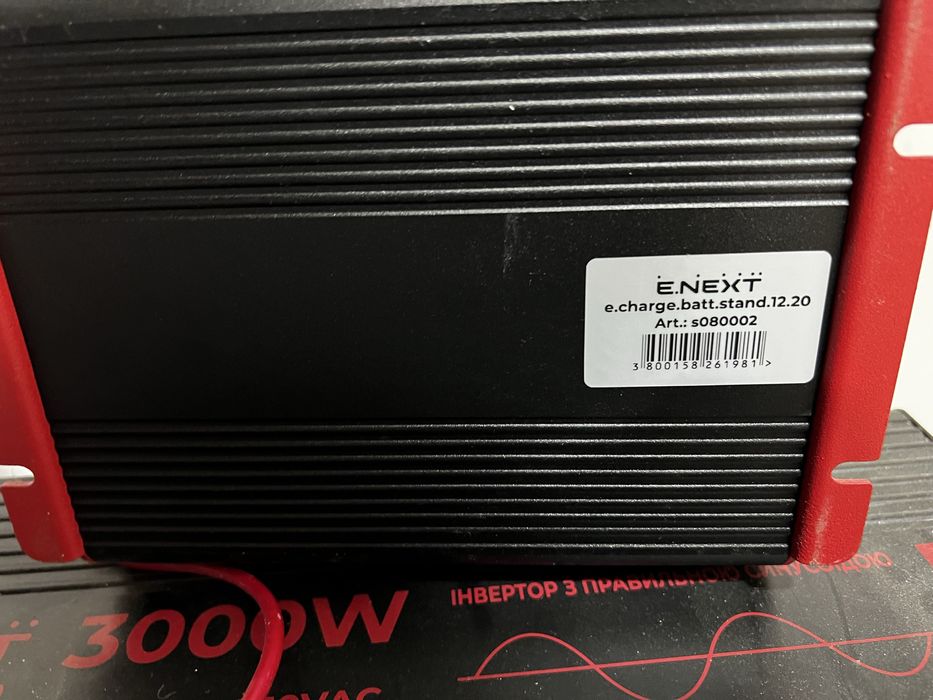 Зарядний пристрій Enex 12 B 20 A