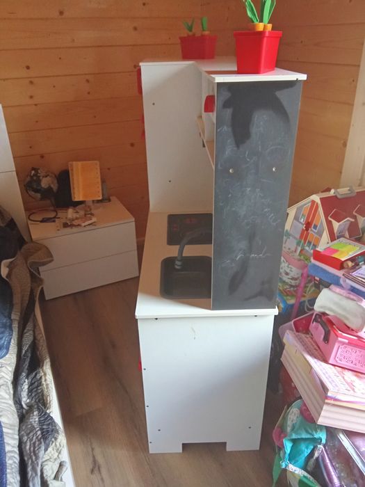 Cozinha em madeira criança