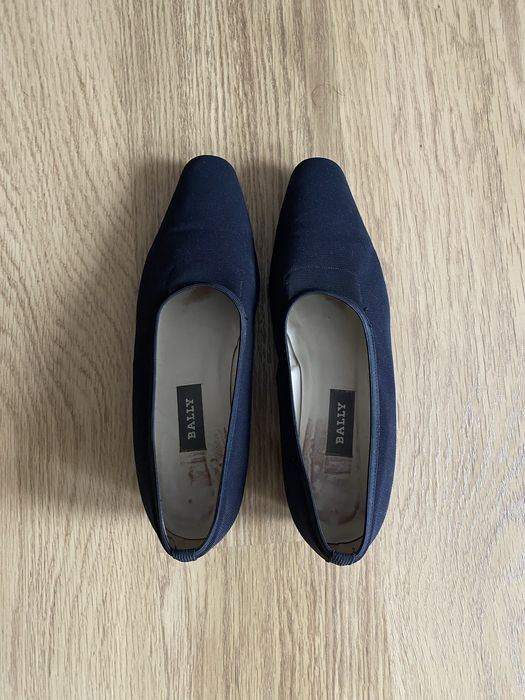 Туфлі-лодочки Bally