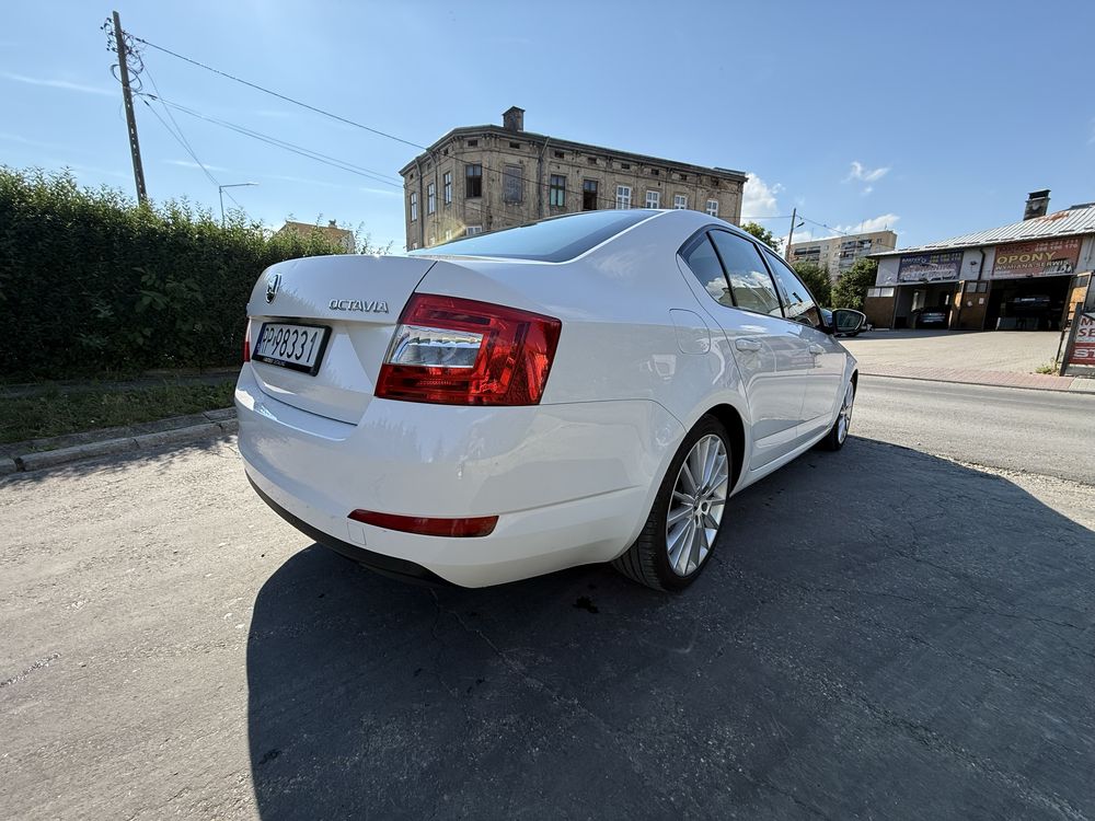 Skoda Octavia Salon Polska. Ledy ,Dsg , felgi 18 .Stan idealny !
