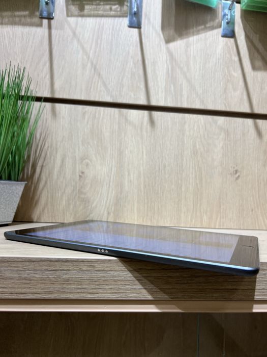 iPad 7 gen 32 gb 2019рік 10.2 планшет  з гарантією Wifi