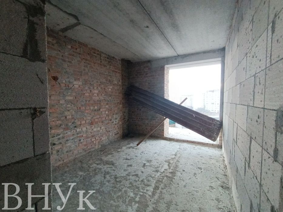 Продається 1 кімнатна квартира в новобудові!