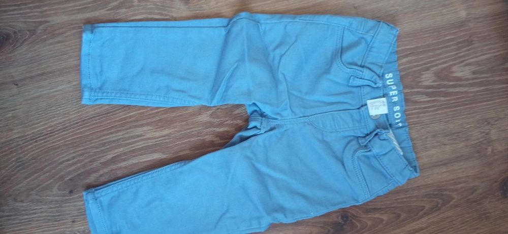 Spodnie chłopięce 86 Reserved