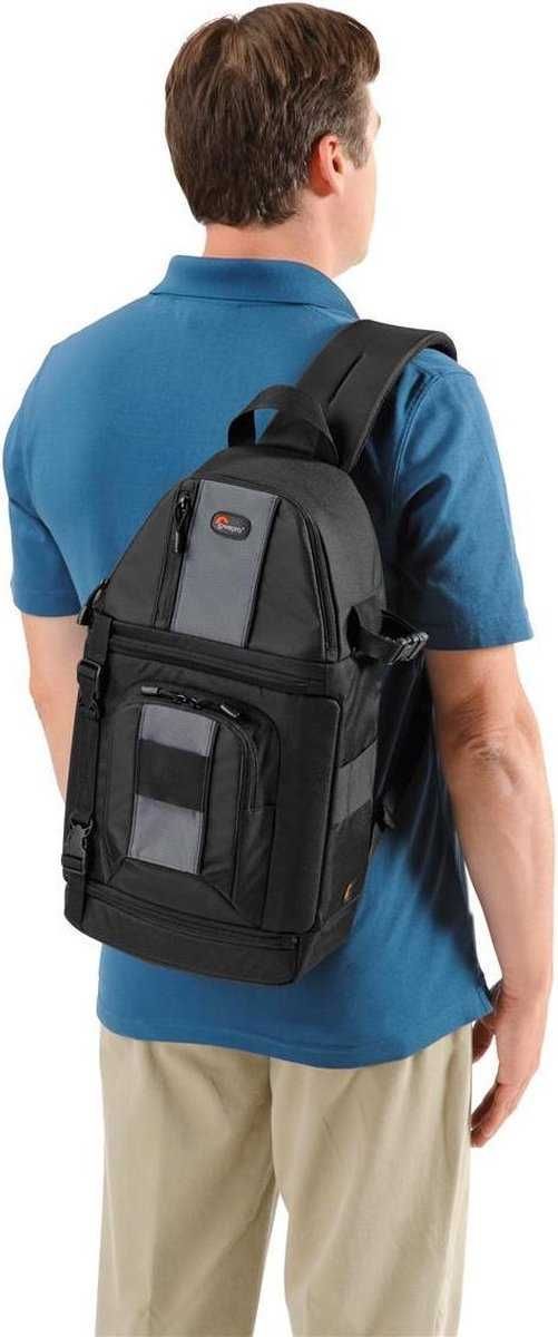 Mochila Lowepro 102 AW PRETA - Impermeável