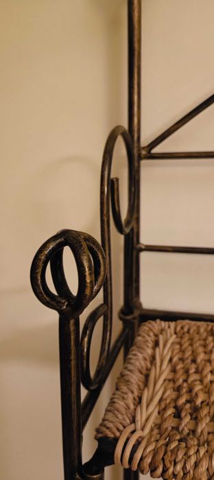 Conjunto Estante em ferro e verga + 1 apoio