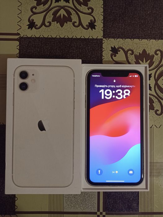 ТЕРМІНОВО iphone 11 64Gb Neverlock | GONFP19QN736