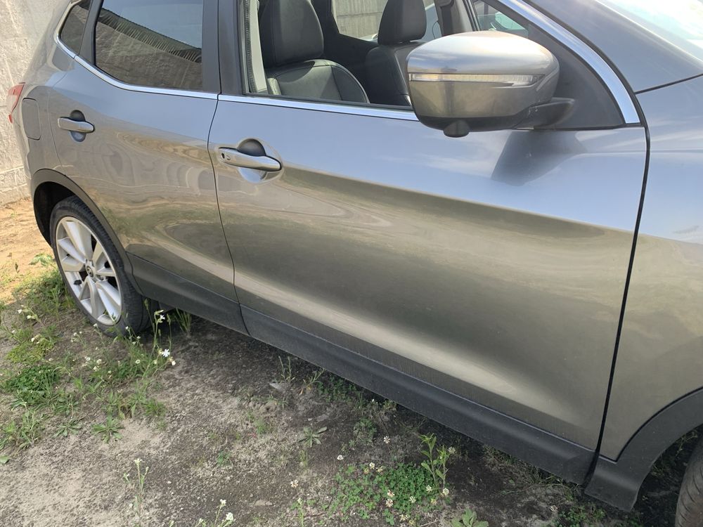 Крило qashqai j11