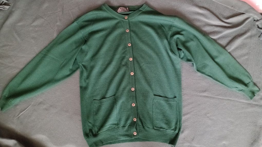 Zielony sweter zapinany na guziki r. L/Xl