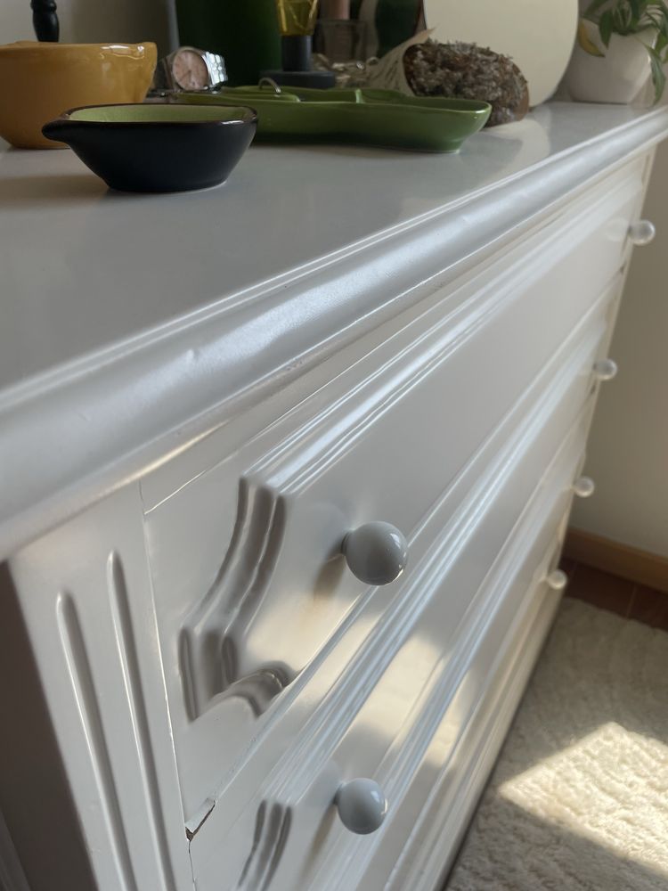 cómoda de quarto