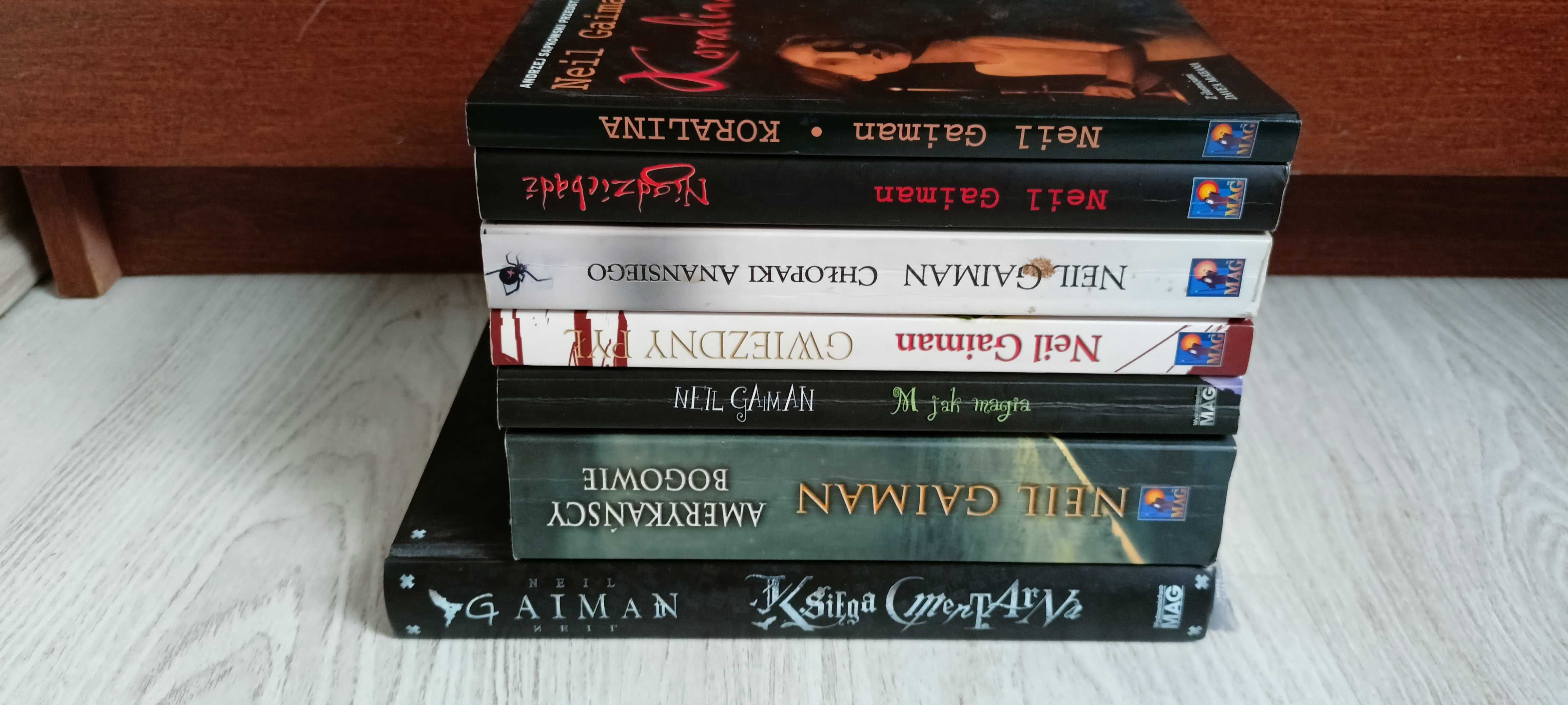 7x Neil Gaiman Koralina M jak magia Gwiezdny pył Amerykańscy bogowie