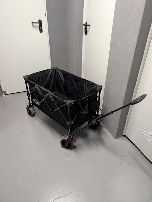 Carrinho Dobrável Overmont + Chapéu-de-Sol