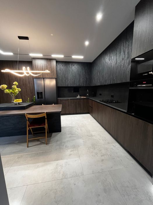 Продаж 1\2 котеджу з ремонтом у Бірках