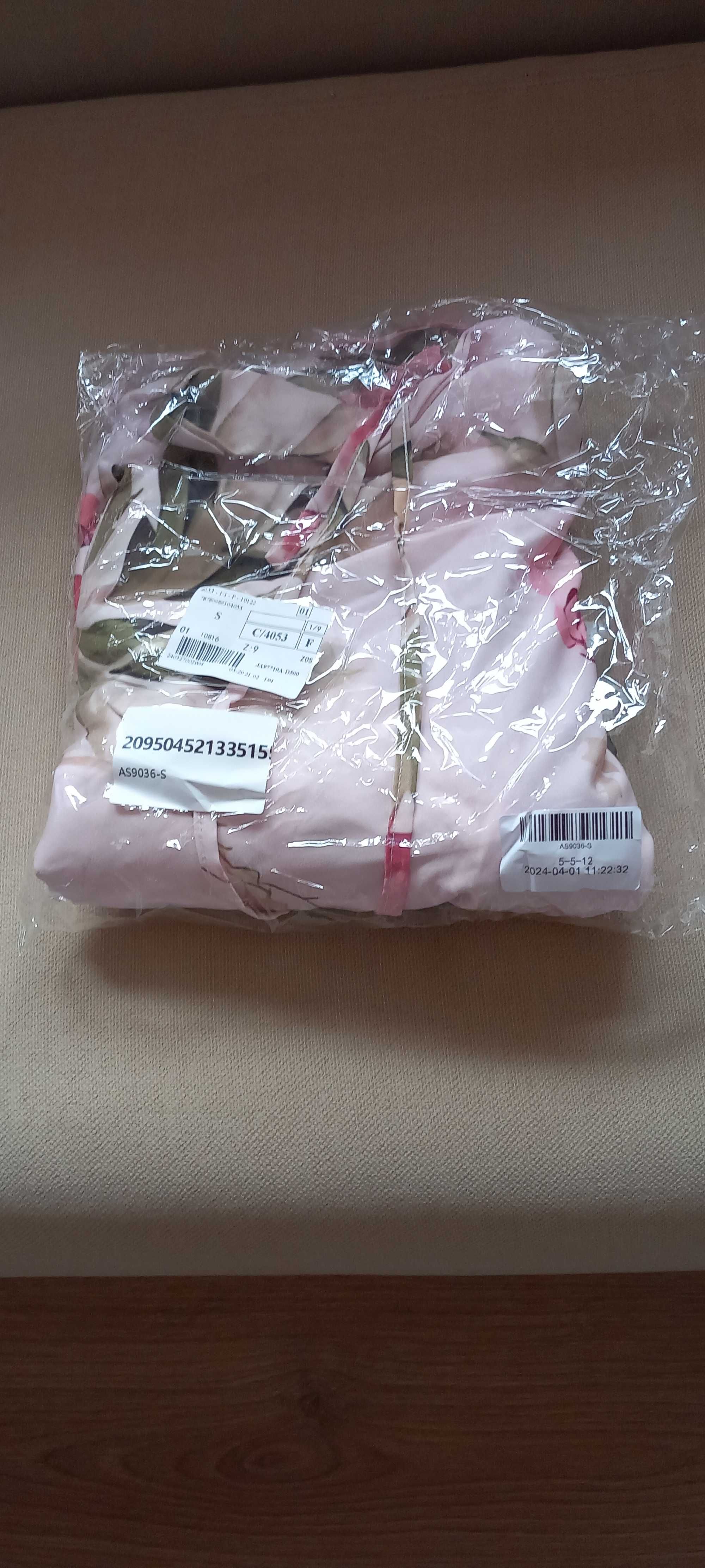 Vestido camiseiro midi floral em viscose S/M Novo