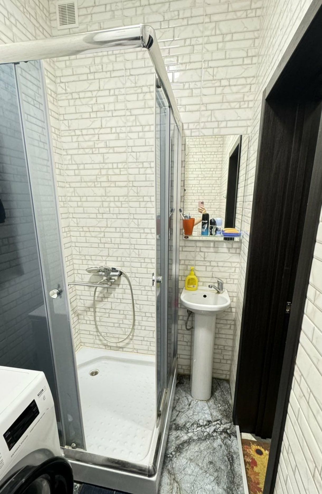 Продам 1 комнатную квартиру в районе пр. Мазепы
