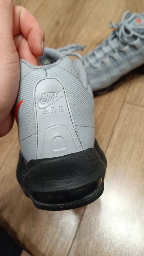 Кросівки Nike air max 45р.