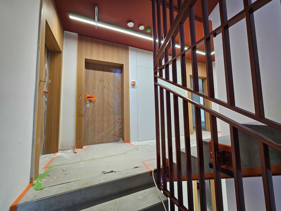 Jasne 2 pokoje z wielkim balkonem przy Łąkach Nowohuckich! Bez PCC.