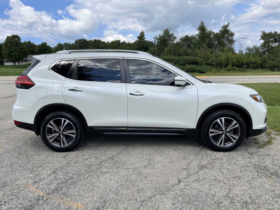 Nissan Rogue      2017