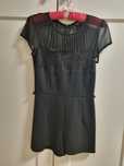 Czarny kombinezon krótki, petites, Miss Selfridge roz. 34, koronka
