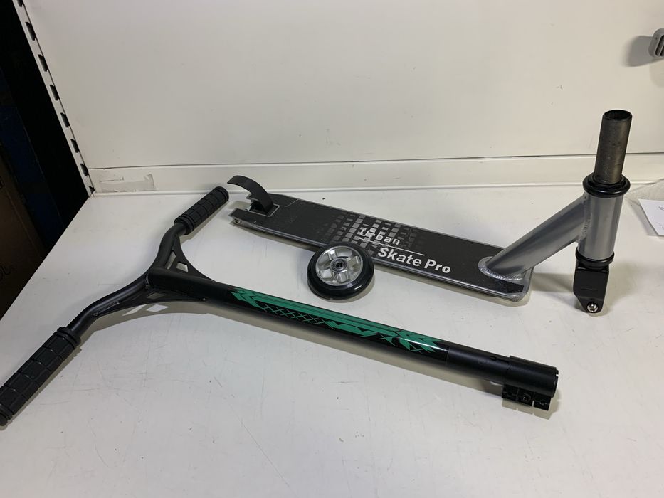 OKAZJA! Nowa Hulajnoga wyczynowa brak 1 kółka