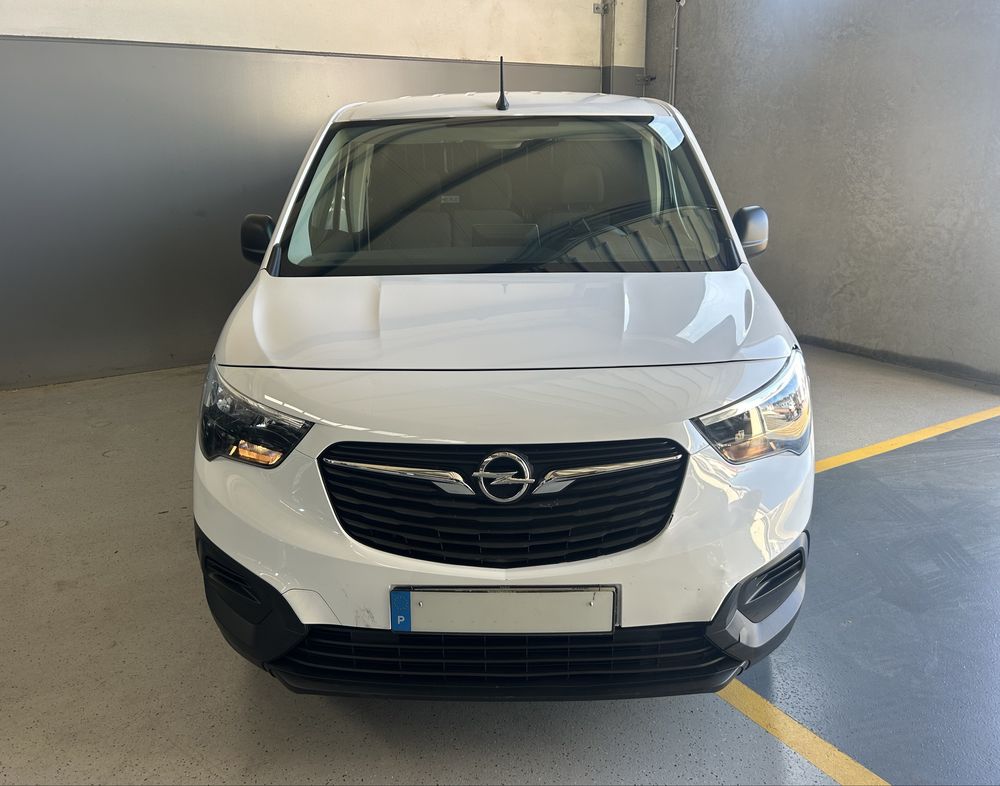 Opel COMBO CARGO 1.5 D L2H1 102CV de 2024