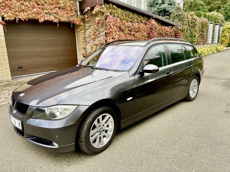 BMW 3 2008 рік 2.0 бенз