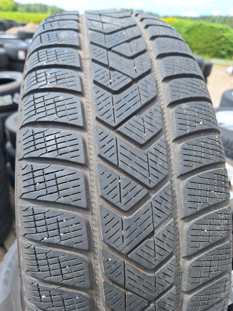 Koła zimowe Audi Q5 235 55r19