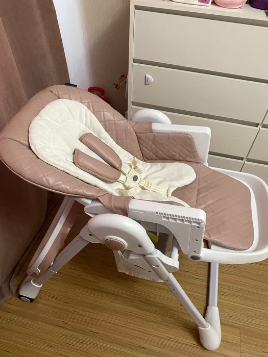 Детский стульчик для кормления bambi