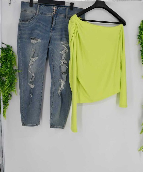 Elastyczne jeansy z dziurami Bonprix 46 + bluzka Bonprix GRATIS