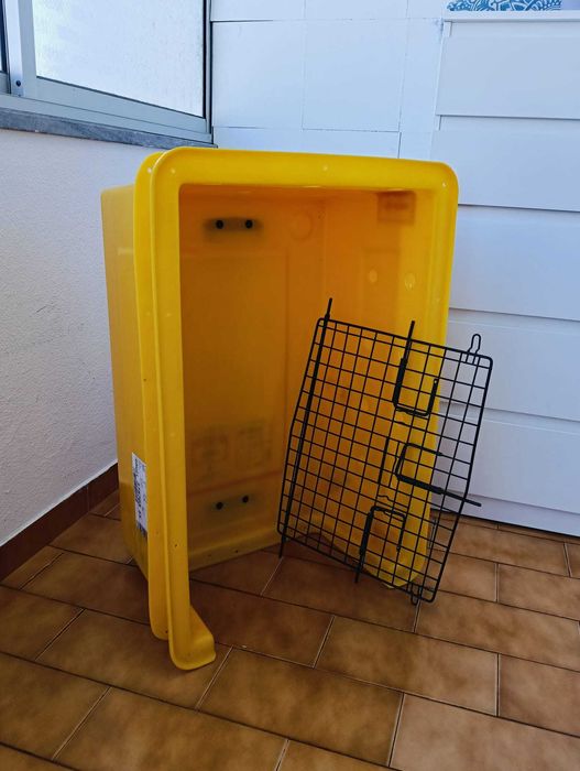 Caixa de transporte para animais