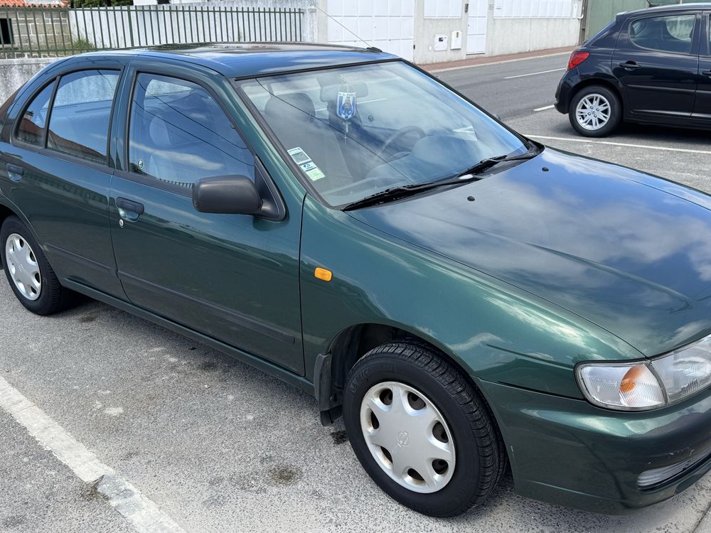 Nissan Almera GX