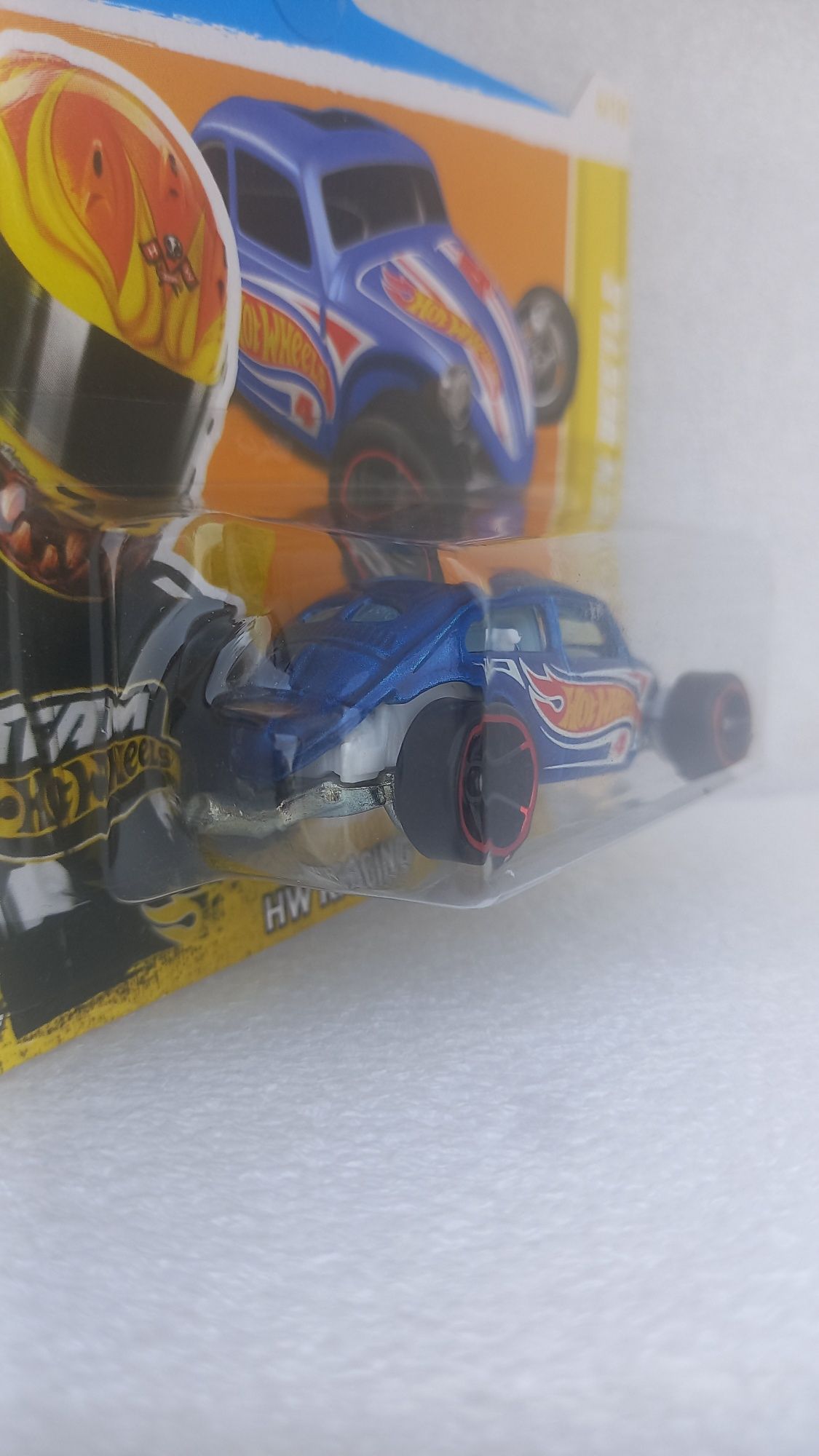 Custom volkswagen Beetle hot wheels
