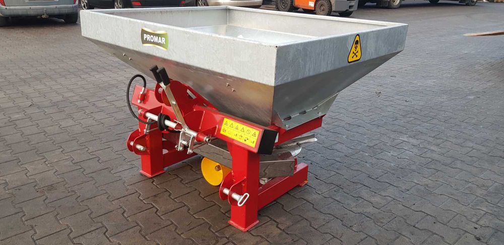 OD RĘKI!!! Rozsiewacz PROMAR NO14/5 600l 800l 2-talerzowy 12-18m