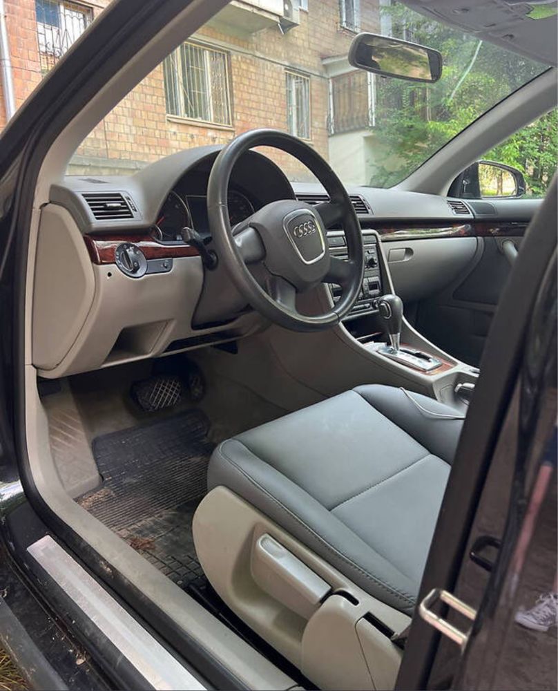 Продам Audi A4B7
