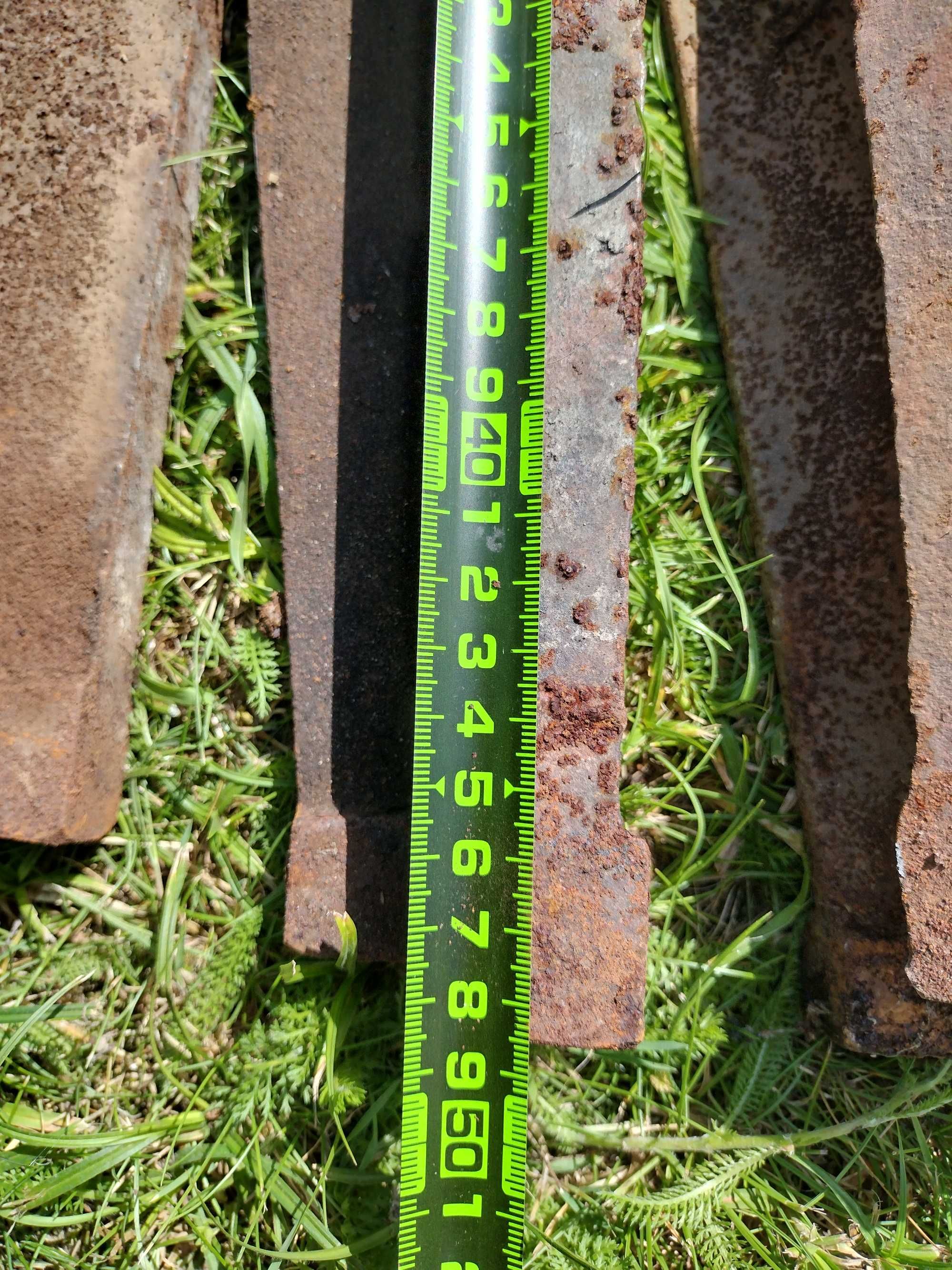 Ruszta żeliwne do pieca 48,5 cm