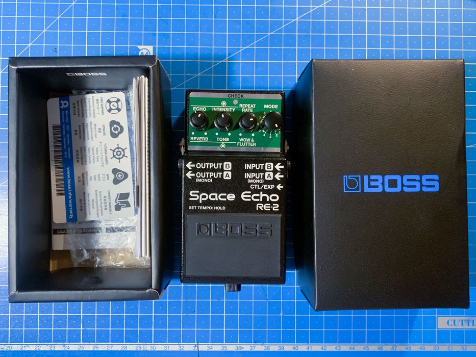 Педаль Boss RE-2 Space Echo ехо