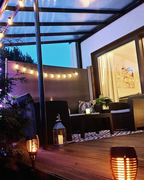 Piekny dom nad jeziorem z kominkiem 145m2, 4 sypialnie, ogród iglasty