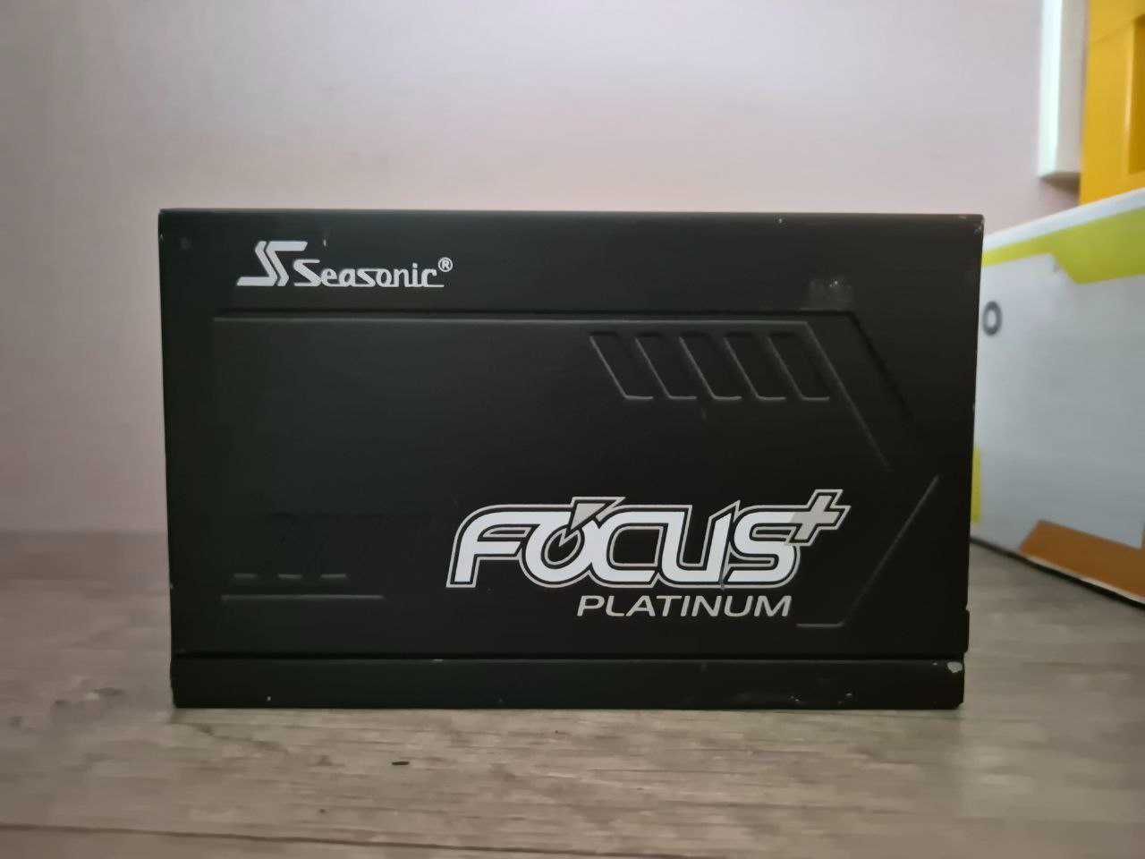 Блок питания живлення Seasonic FOCUS SSR-850PX 850W 80 PLUS Platinum