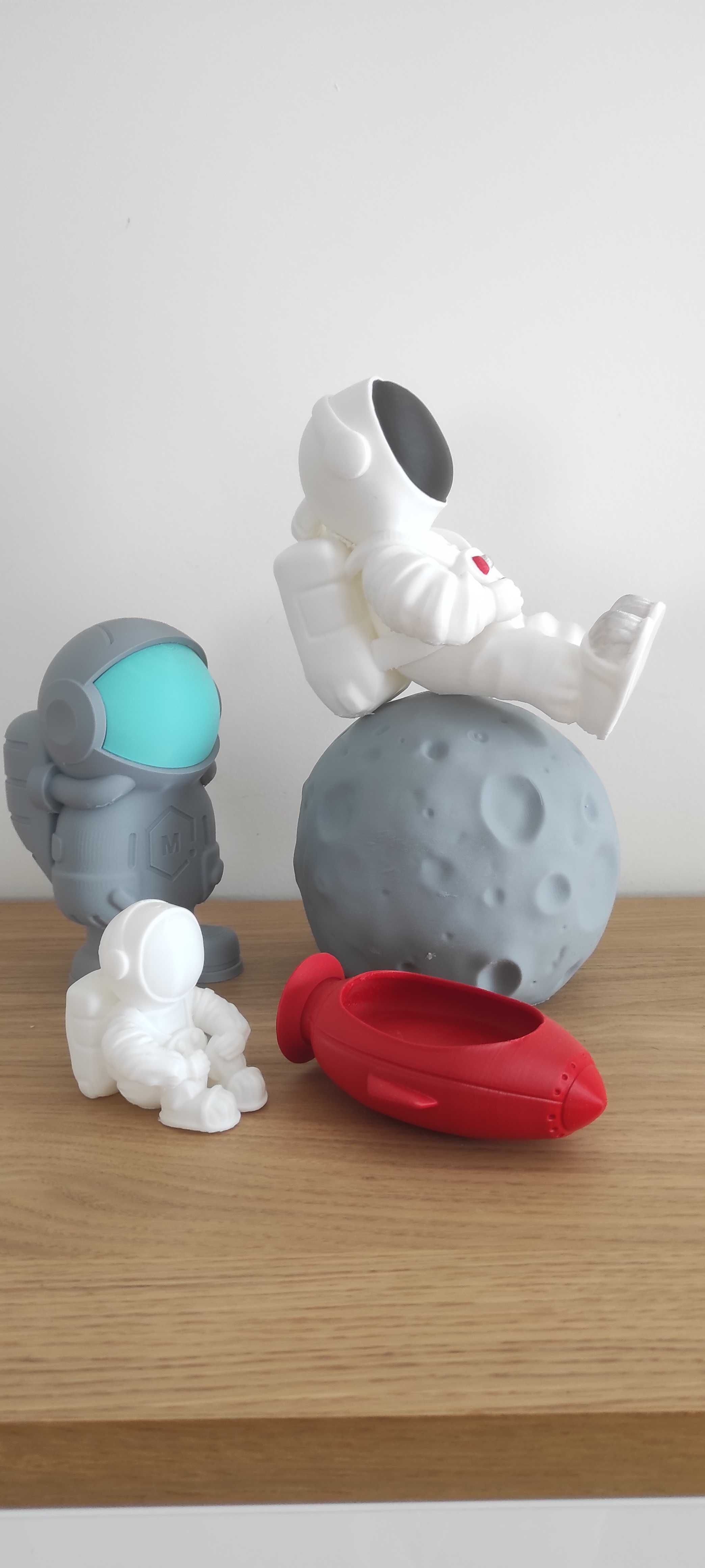 Decoração aniversário criança ou bebe, astronautas, espaço, lua 3D