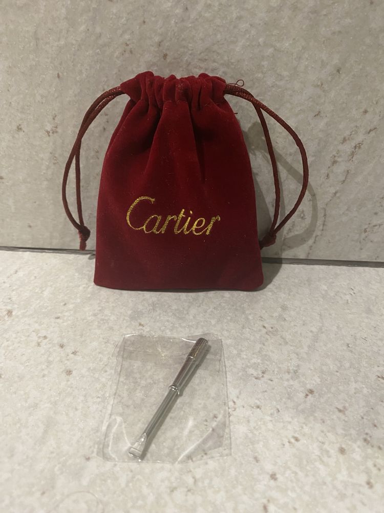 Cartier skręcana bransoletka gwiazd kolor srebrny rozmiar 17