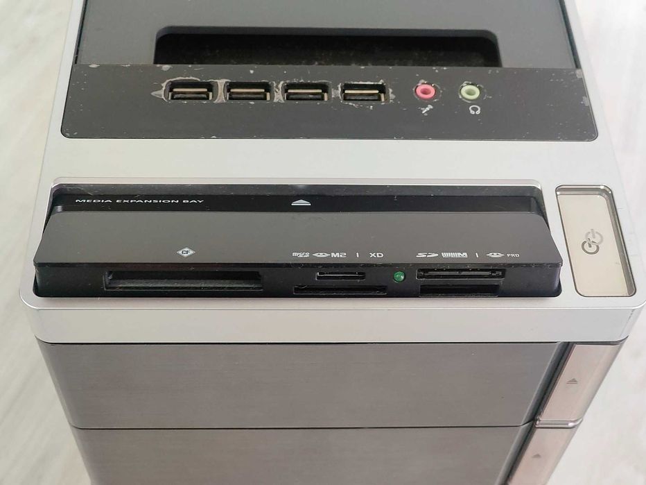 Torre Computador ACER 6 GB RAM disco 750 GB