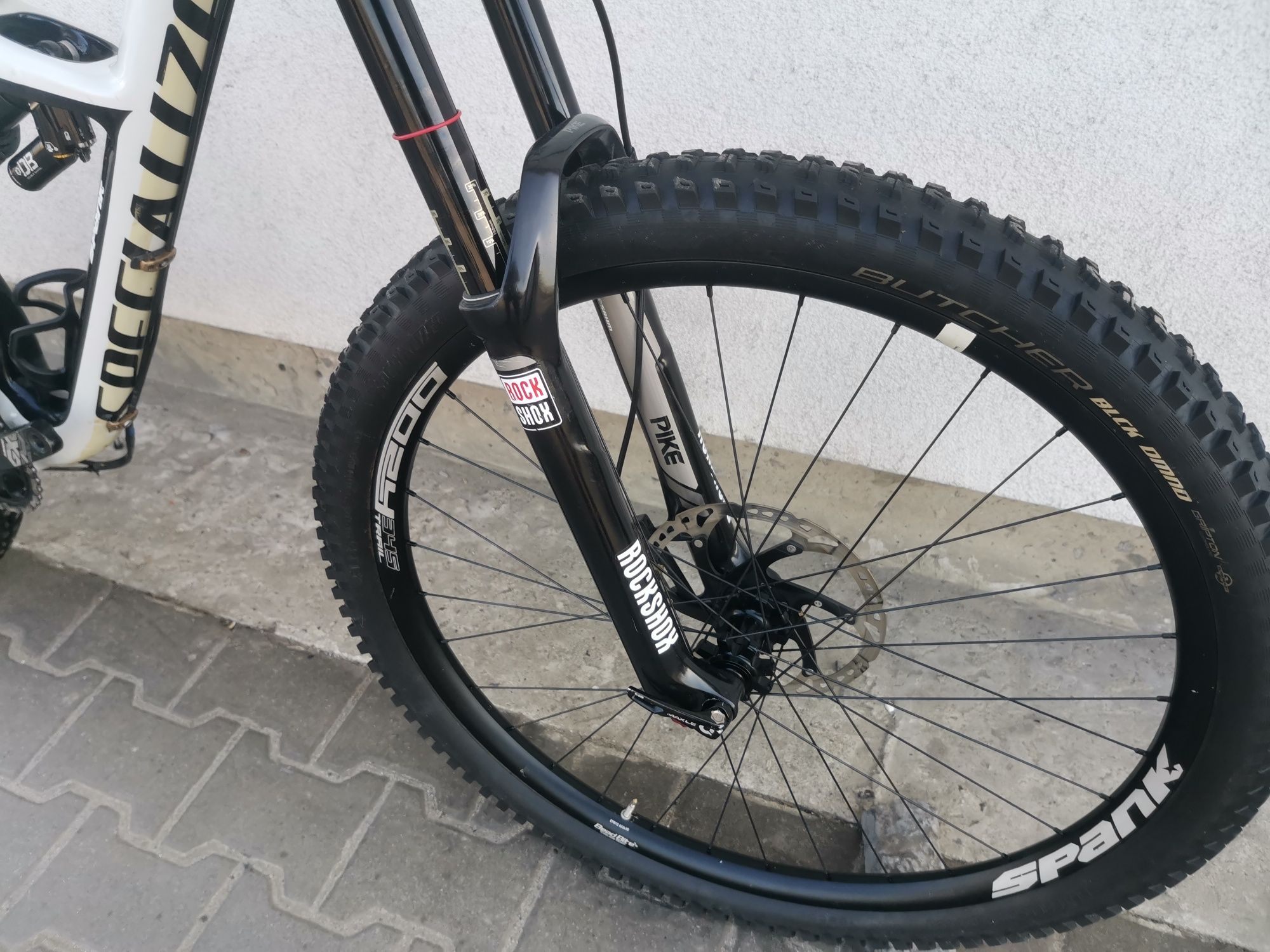 Велосипед двохпідвіс Specialized Enduro Carbon 29 кол Rock Shox Air