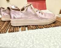 Кожаные женская обувь перламутровые лоферы кеды 23,5 см жіночі кеди
