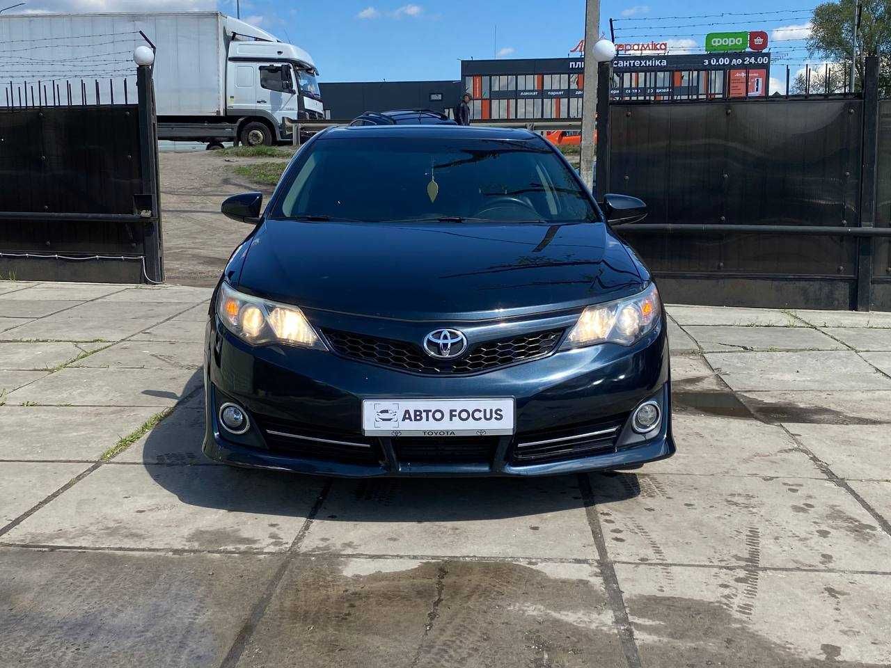 Toyota Camry 2014 AT 2.5 Газ або Бензин - Обмін/Розстрочка