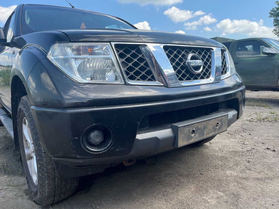Бампер передній комплектний Nissan Pathfinder R51 Navara D40 Ниссан