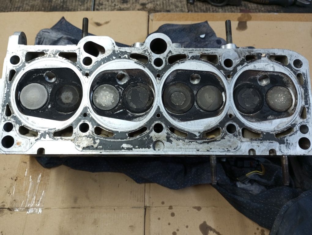 Гбц головка  1.6 MPI BSE BGU BFQ Skoda Octavia Caddy Touran Golf Audi