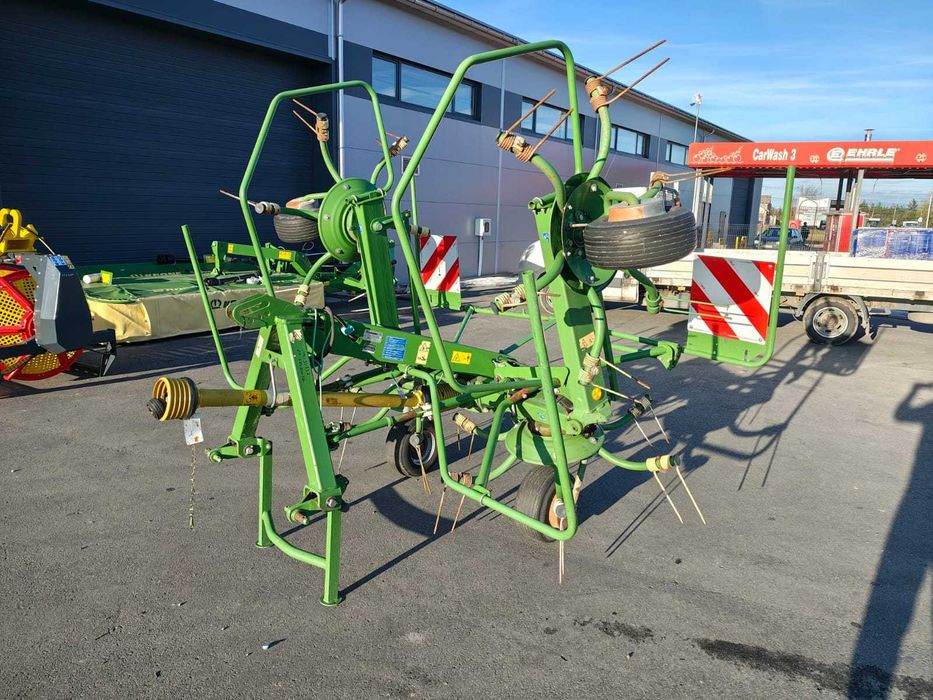 Przetrząsacz Karuzelowy Krone - Przetrząsarka KRONE KW 462 - Jak Nowa!