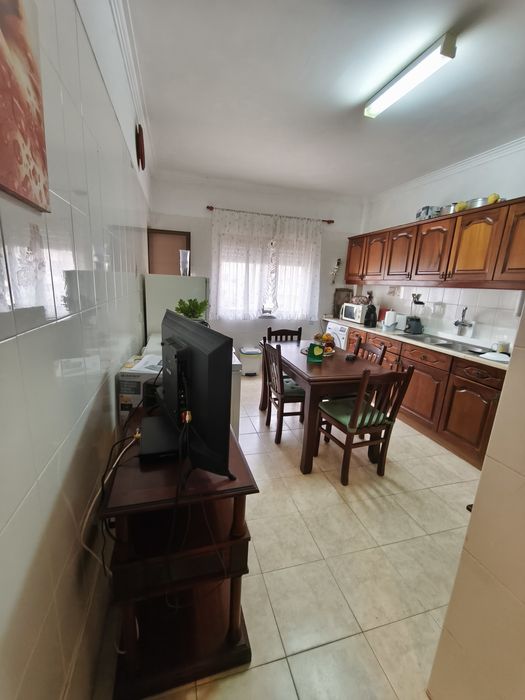 Arrendamento quarto mobilado